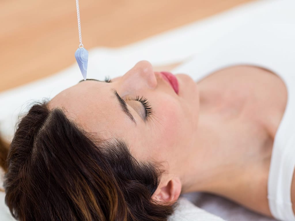 Hypnosis & Past Life Regression with Crystals